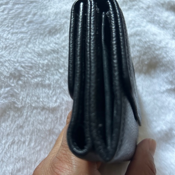 Chanel wallet good condition. With box π - Picture 7 of 13